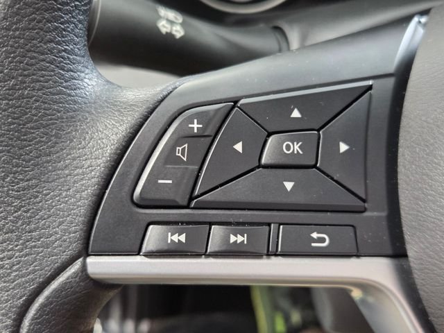 Used 2025 White Nissan 2.5 SV image 24