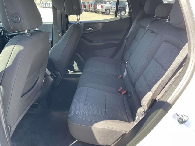Used 2025 White Chevrolet LT image 9
