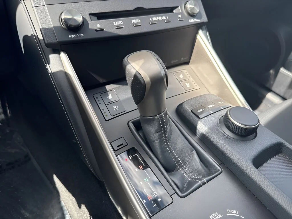 Used 2016 Black Lexus 200t image 17