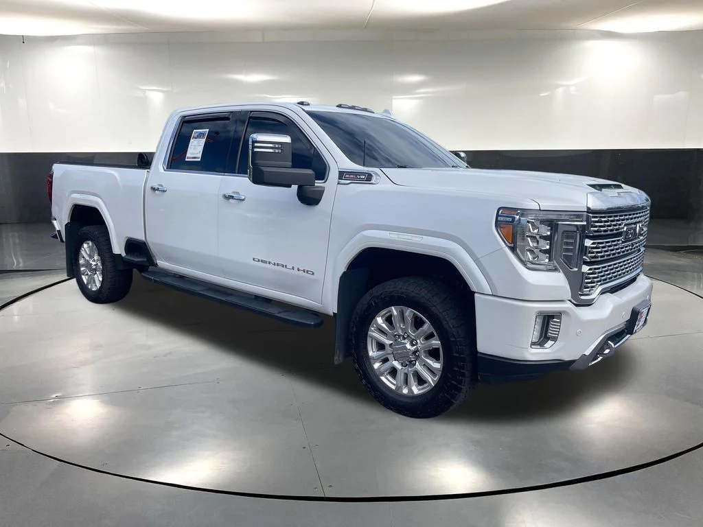 Used 2020 White GMC Denali image 1