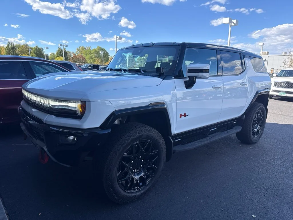 2024 GMC HUMMER EV