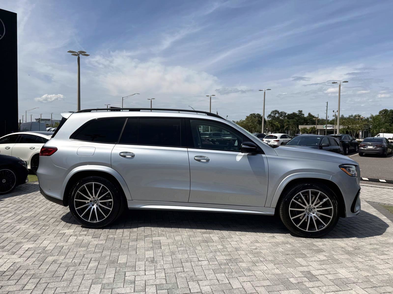 Certified Used 2026 Silver Metallic Mercedes-Benz 450 image 6