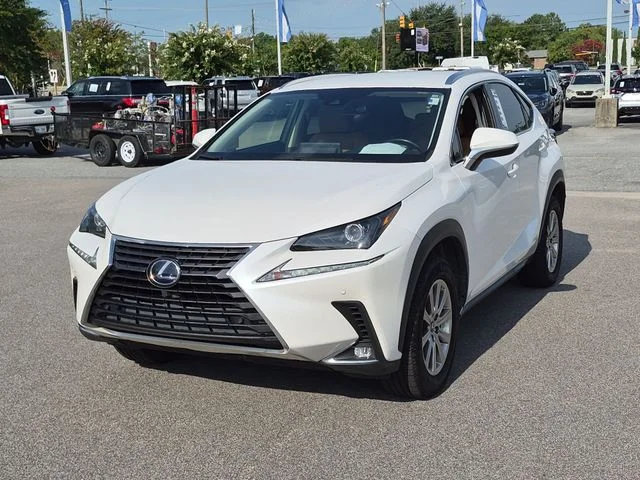 Used 2020 White Lexus 300h image 7