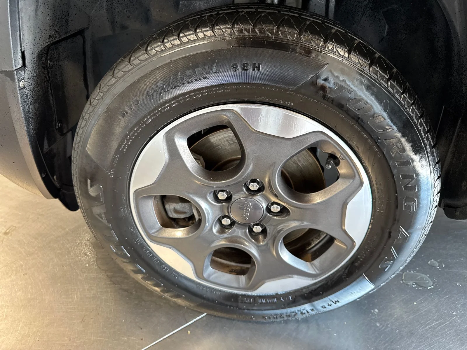 Used 2018 Jeep Renegade Sport with VIN ZACCJBAB8JPH68780 for sale in Portland, OR