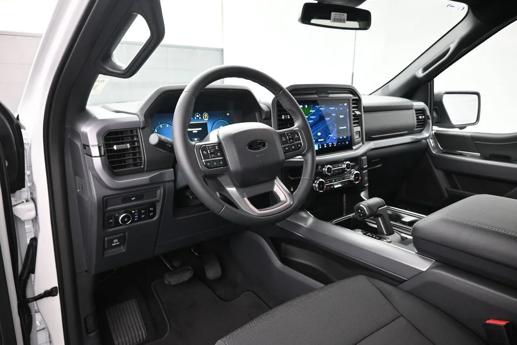 New 2026 White Ford XLT image 16
