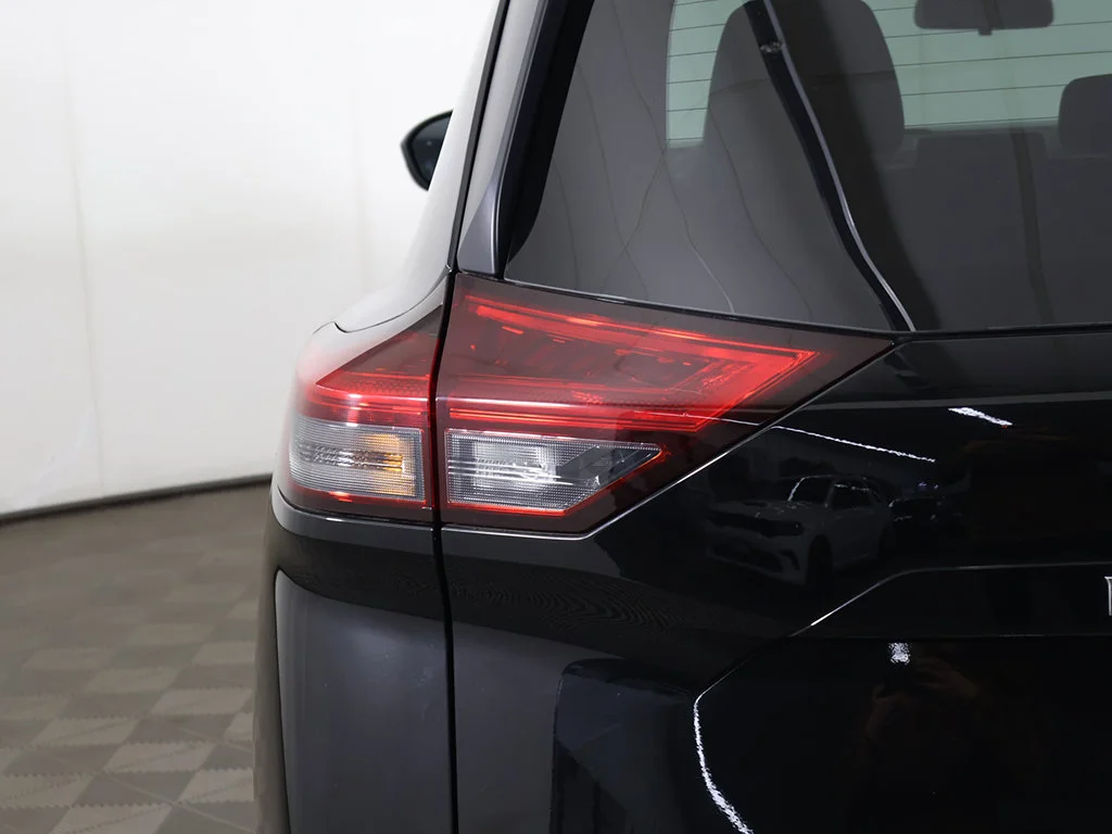 Used 2023 Black Nissan SV image 15