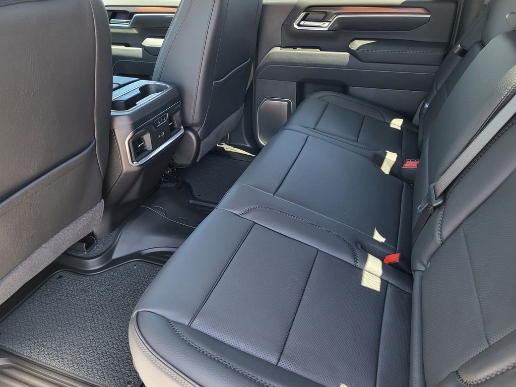 2026 GMC Sierra 2500HD Denali - Photo 11