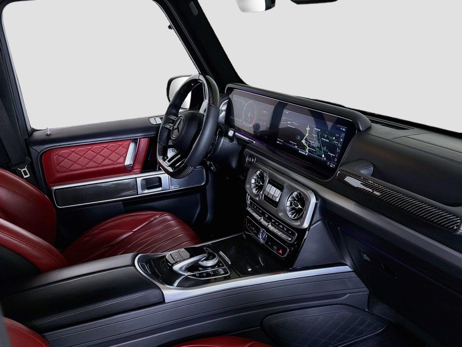 Used 2024 Obsidian Black Mercedes-Benz AMG® G 63 | Exclusive Int Pkg | Carbon Fiber Trim image 32