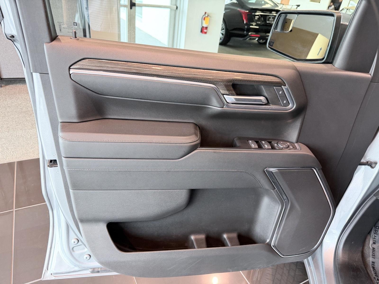 2024 Chevrolet Silverado 1500 LT - Photo 32