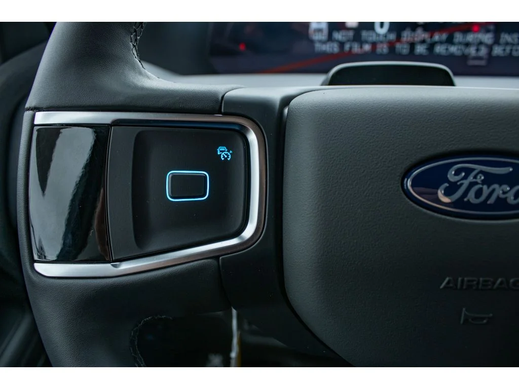 New 2026 GLACIER GRAY METALLIC Ford Active image 24