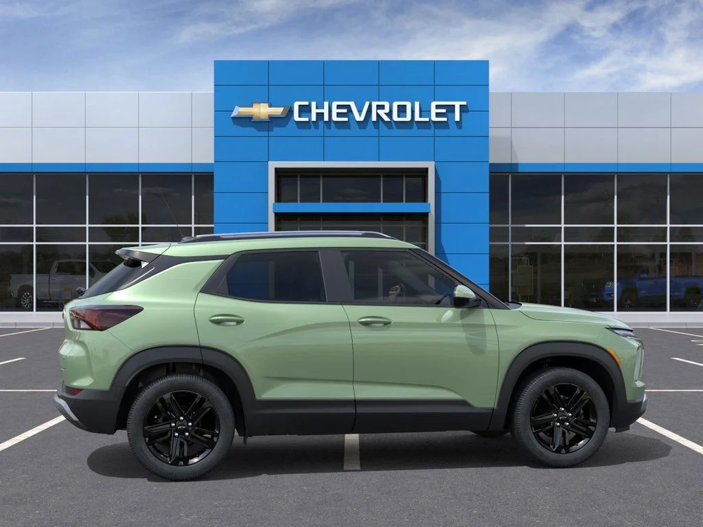 New 2026 Green Chevrolet LT image 5