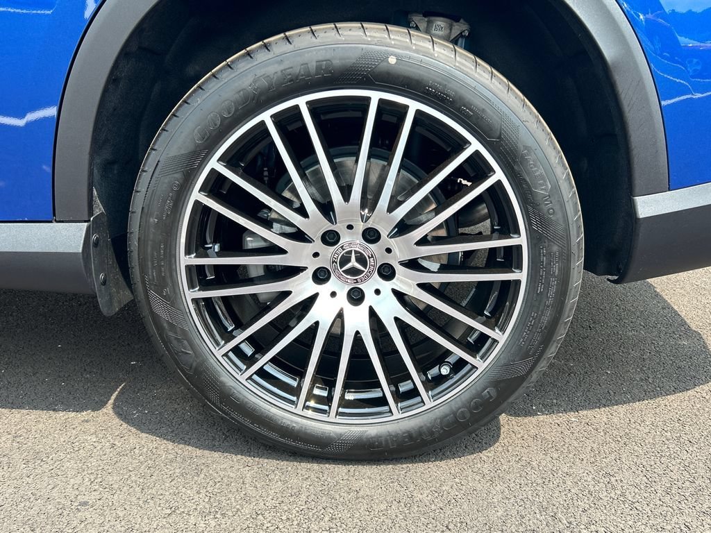 New 2026 Starling Blue Metallic Mercedes-Benz GLC 300 image 71