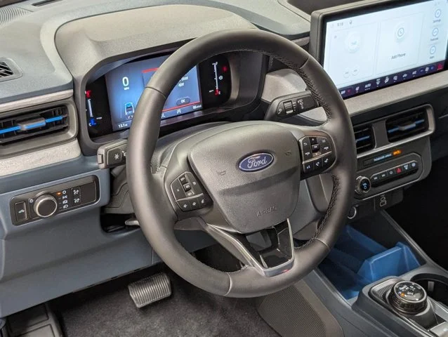 New 2026 Shadow Black Ford XLT image 38