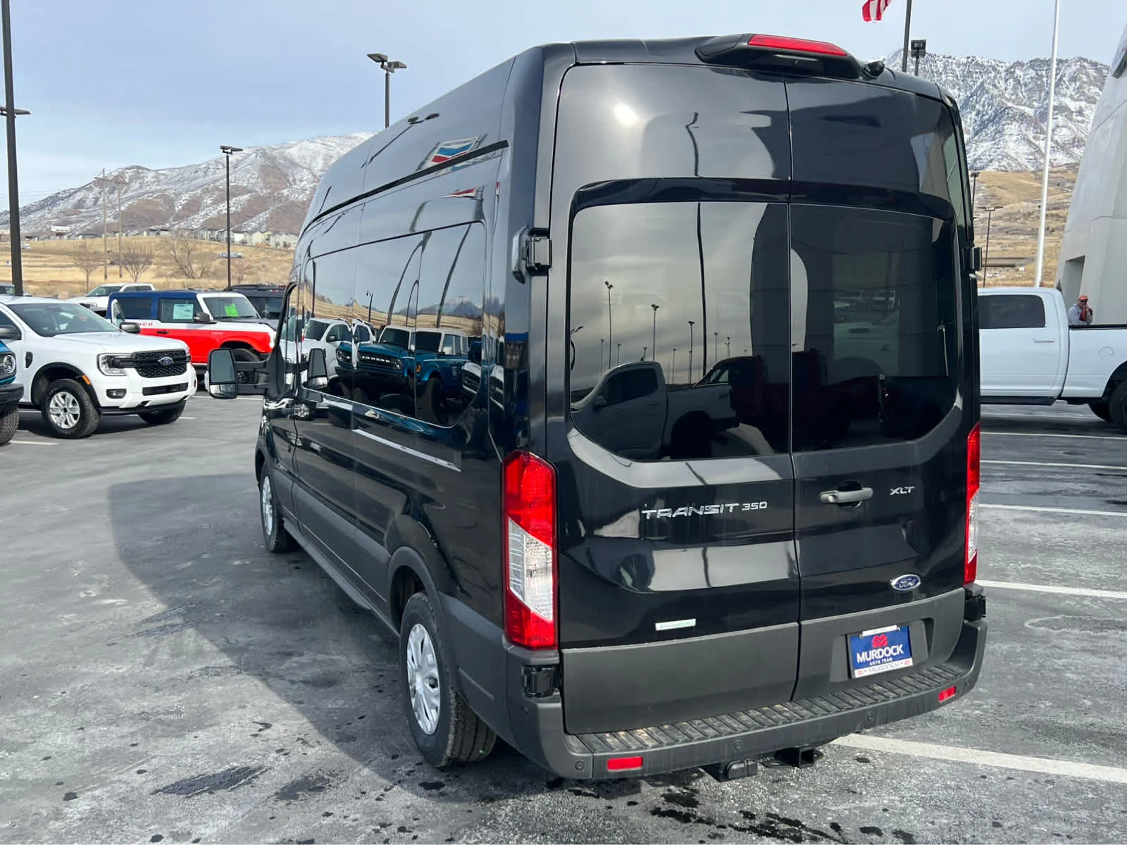 2024 Ford Transit Passenger Van XLT - Photo 10
