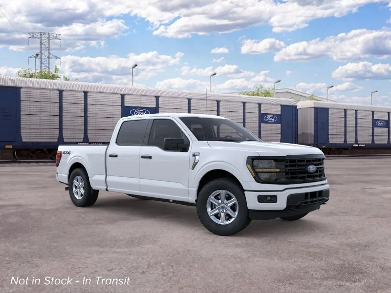 New 2026 Oxford White Ford XLT image 7