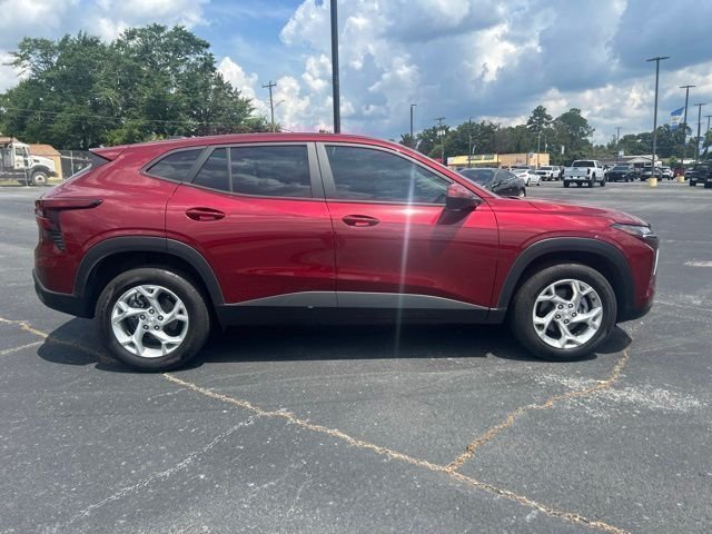 Used 2025 Red Chevrolet LS image 5