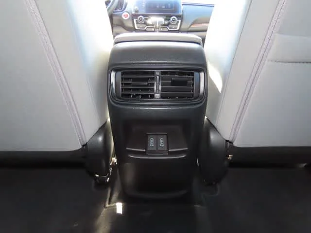 Certified Used 2020 Crystal Black Pearl Honda EX image 23