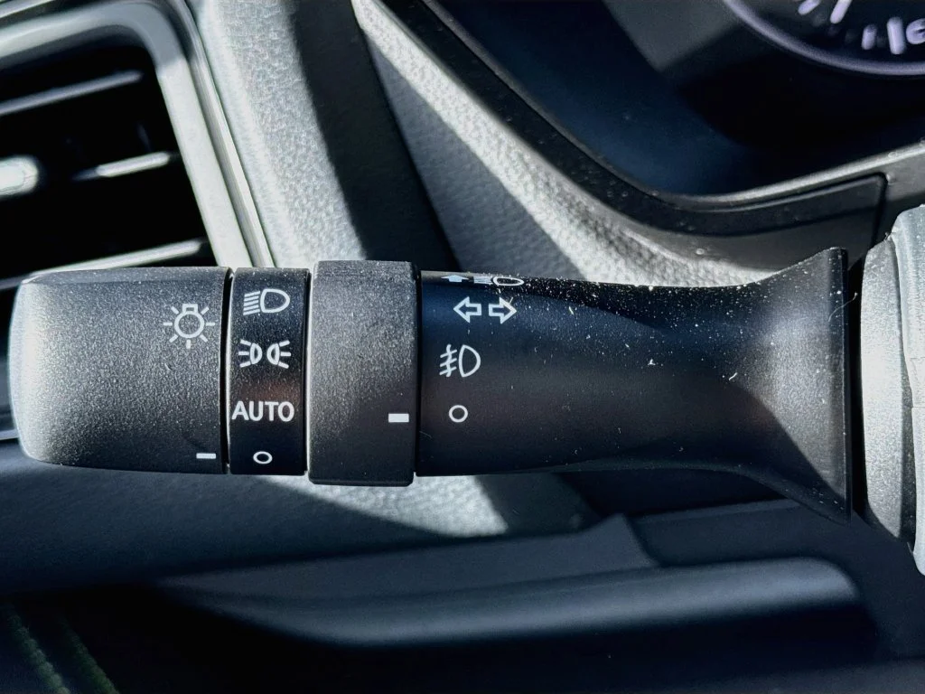 New 2027 Silver Subaru Onyx Edition Touring image 13