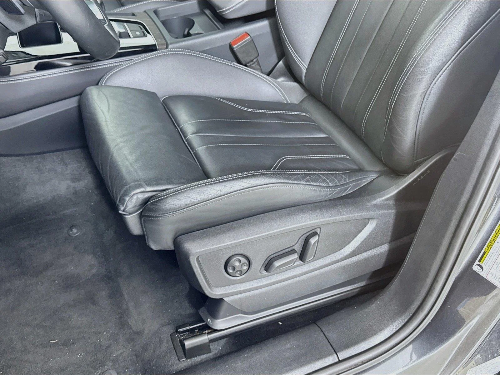 Used 2024  AUDI PREMPLS image 19