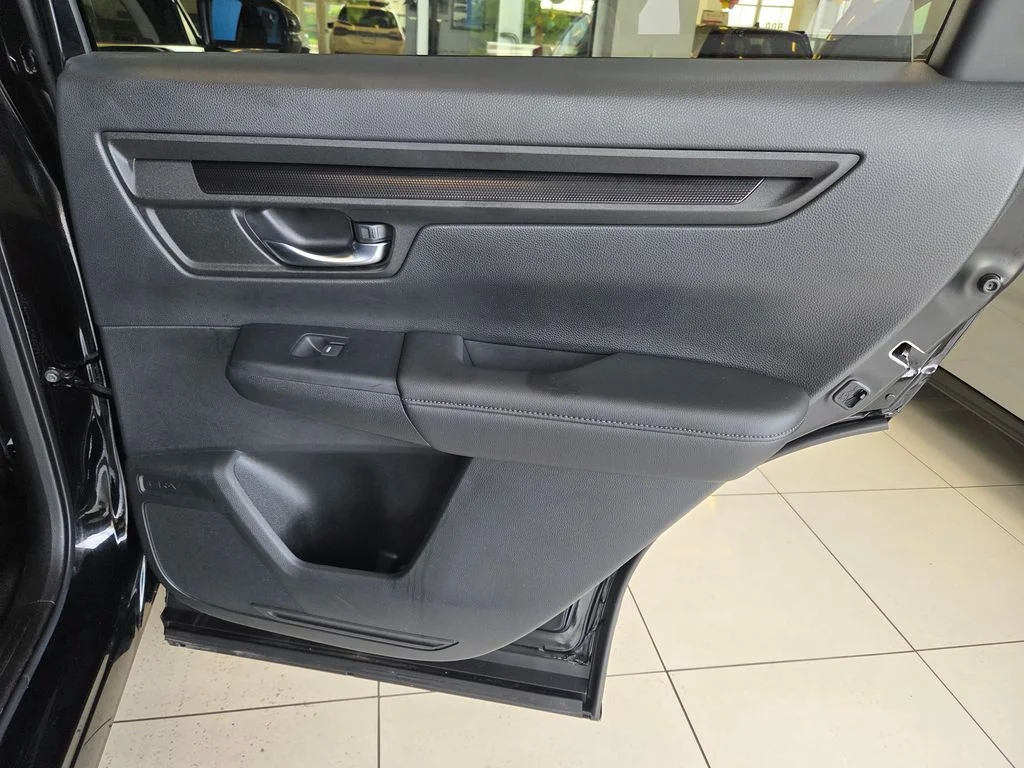2025 Honda CR-V EX - Photo 25