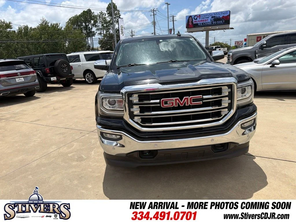 Used 2018 Black GMC SLT image 3
