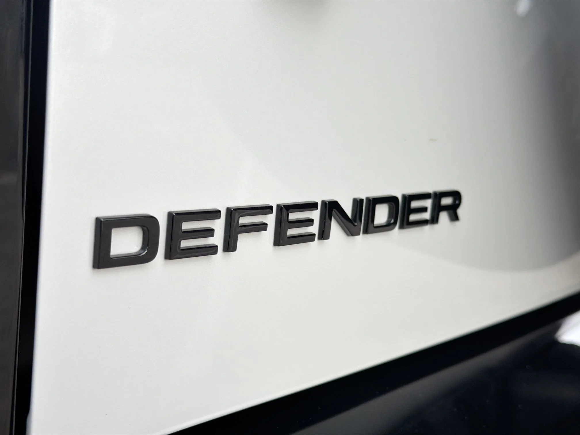 New 2026 Borasco Grey Metallic Land Rover X-Dynamic SE image 11