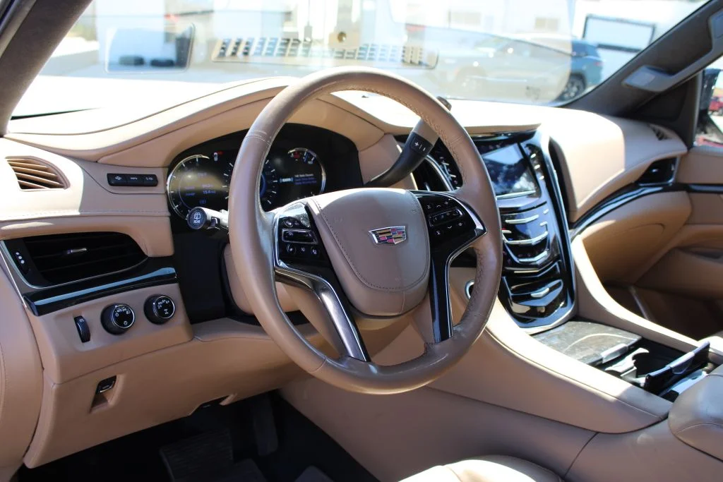 Used 2020 Black Cadillac Platinum Edition image 33