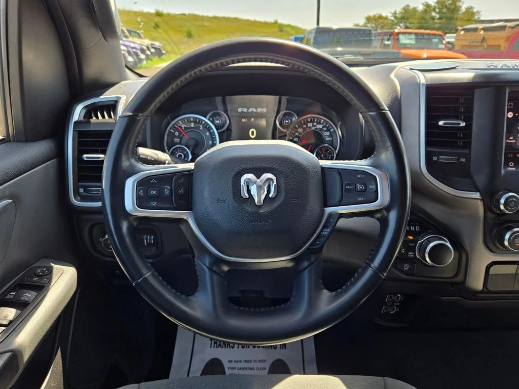 Used 2023 Silver Ram Big Horn/Lone Star image 21