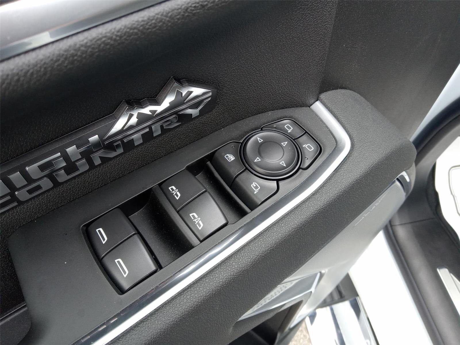 2026 Chevrolet Silverado 1500 High Country - Photo 66
