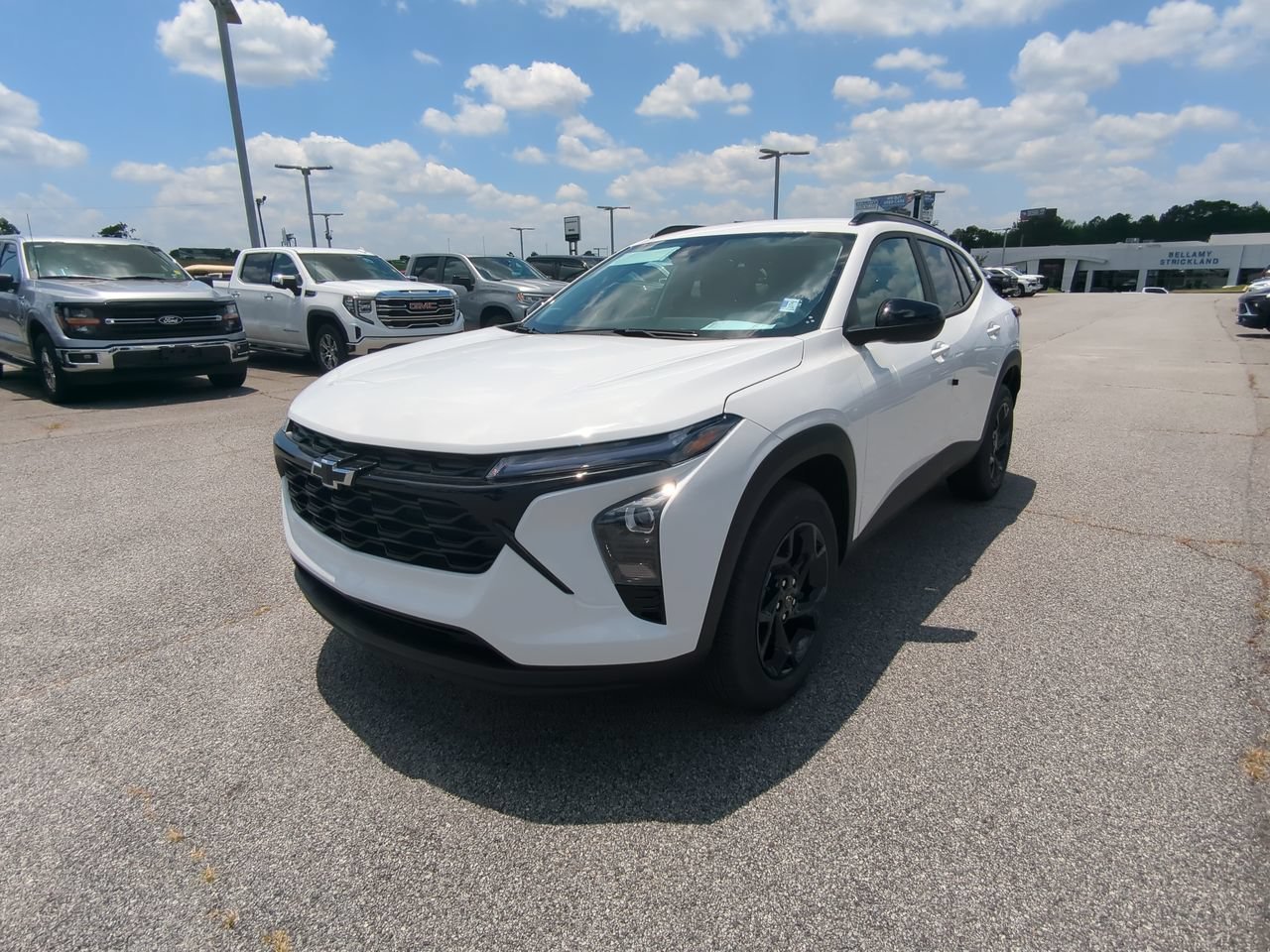 2026 Chevrolet Trax LT - Photo 7