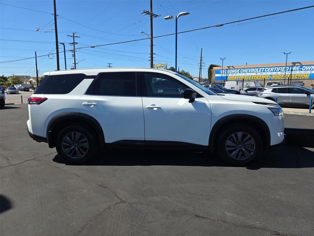 2024 Nissan Pathfinder S - Photo 28