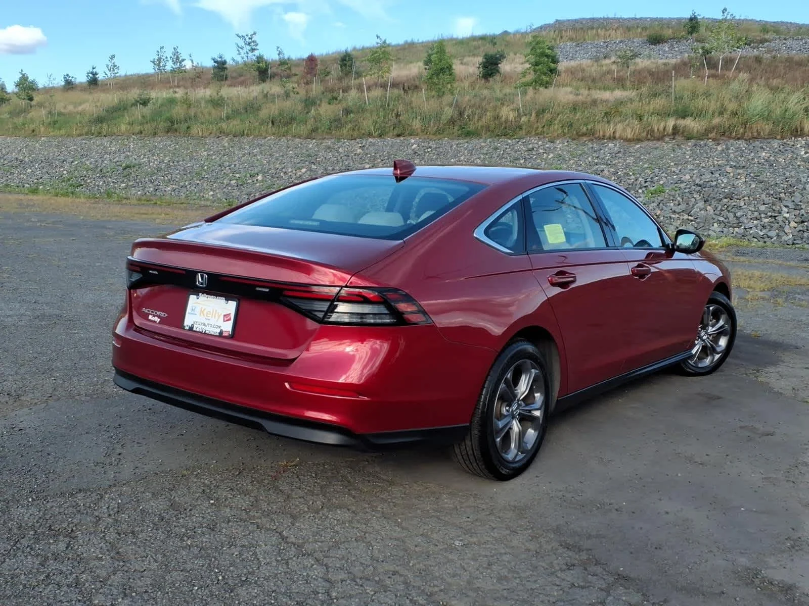 2024 Honda Accord EX - Photo 7