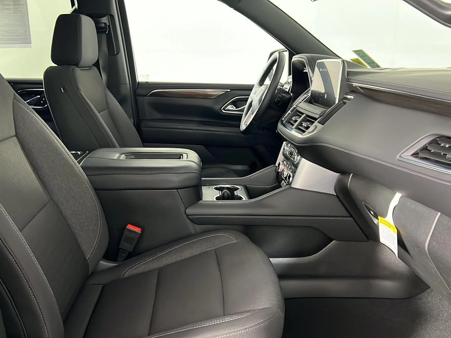 Used 2023 Onyx Black GMC SLE image 14