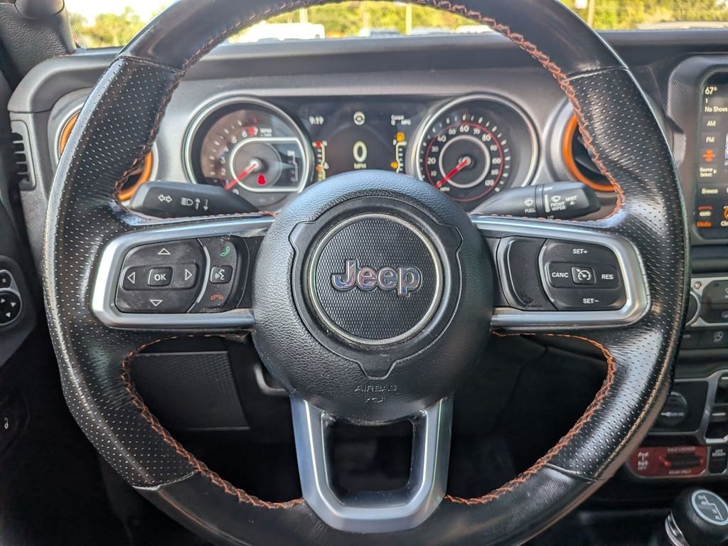 Used 2021 Gray Jeep Mojave image 13
