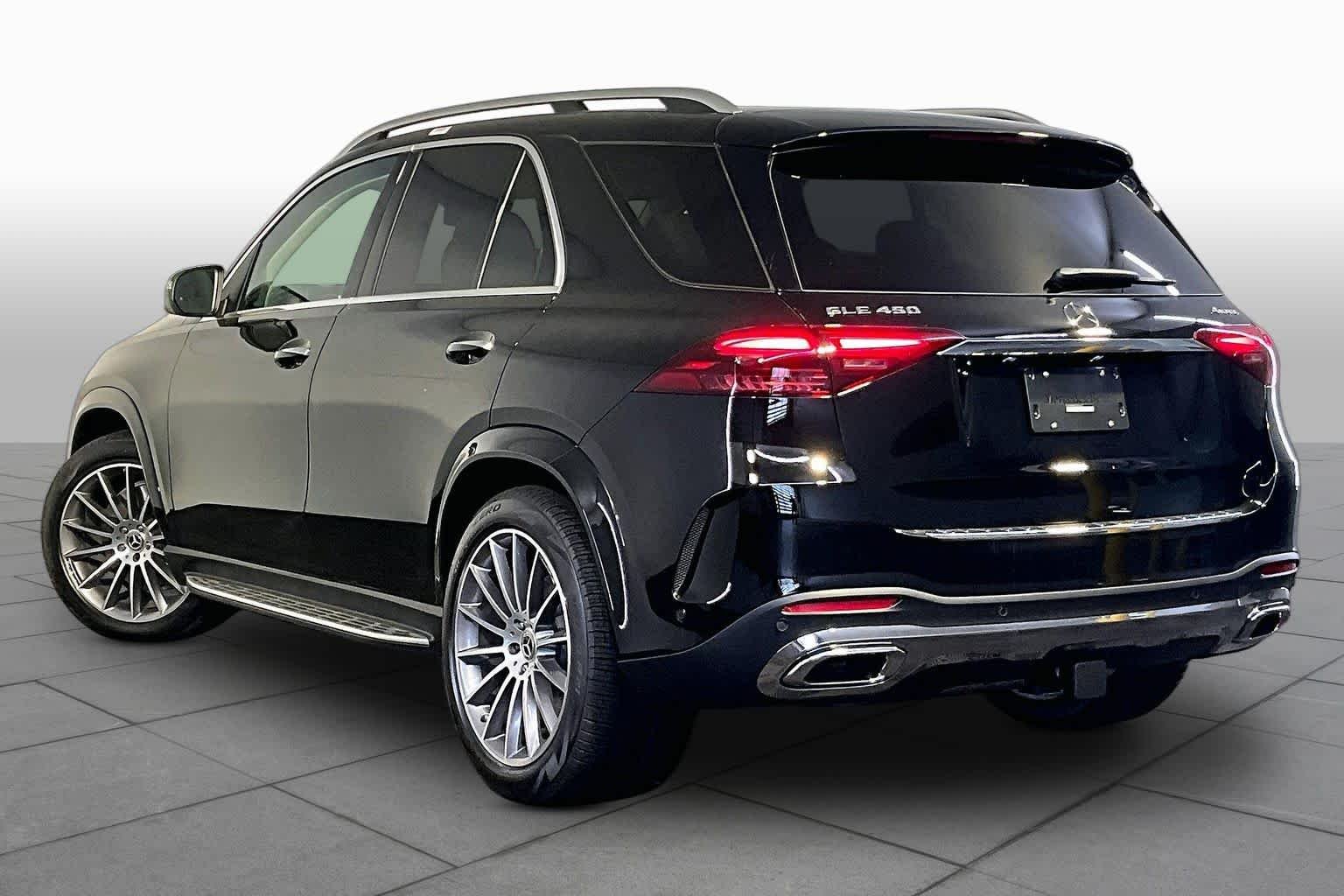 New 2026 Black Mercedes-Benz GLE 450 image 3