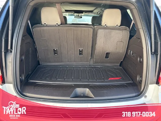 Used 2021 White GMC SLT image 26