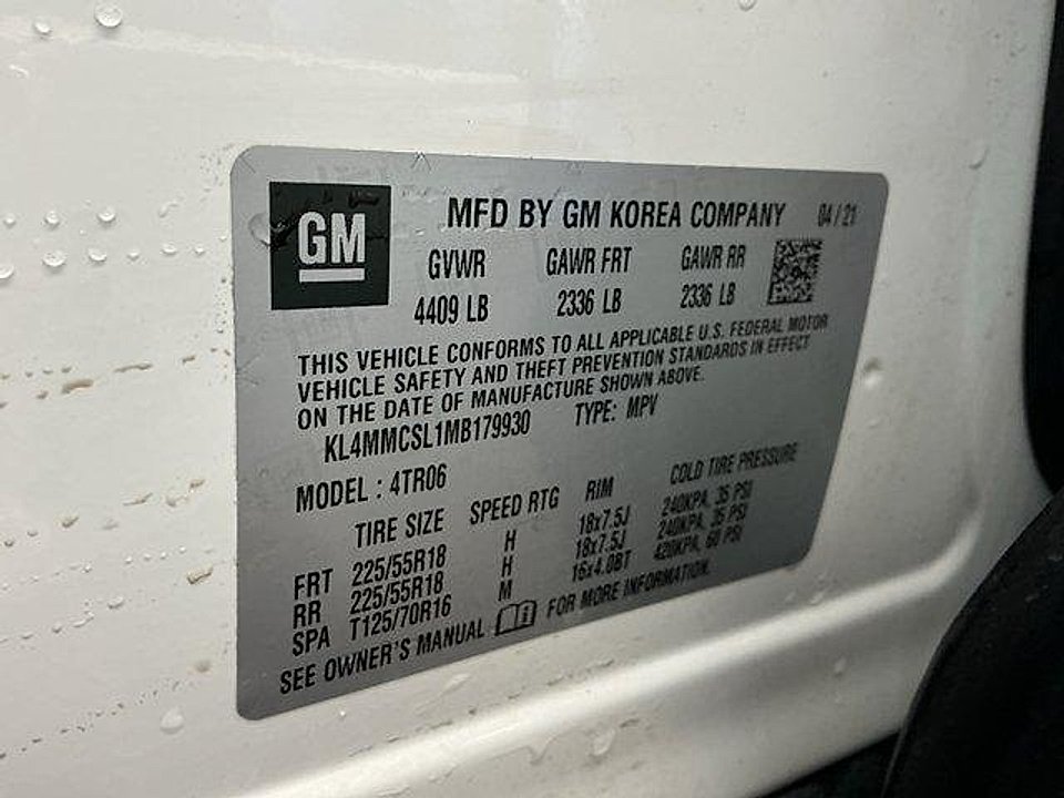 Used 2021 Summit White Buick AWD Preferred image 19