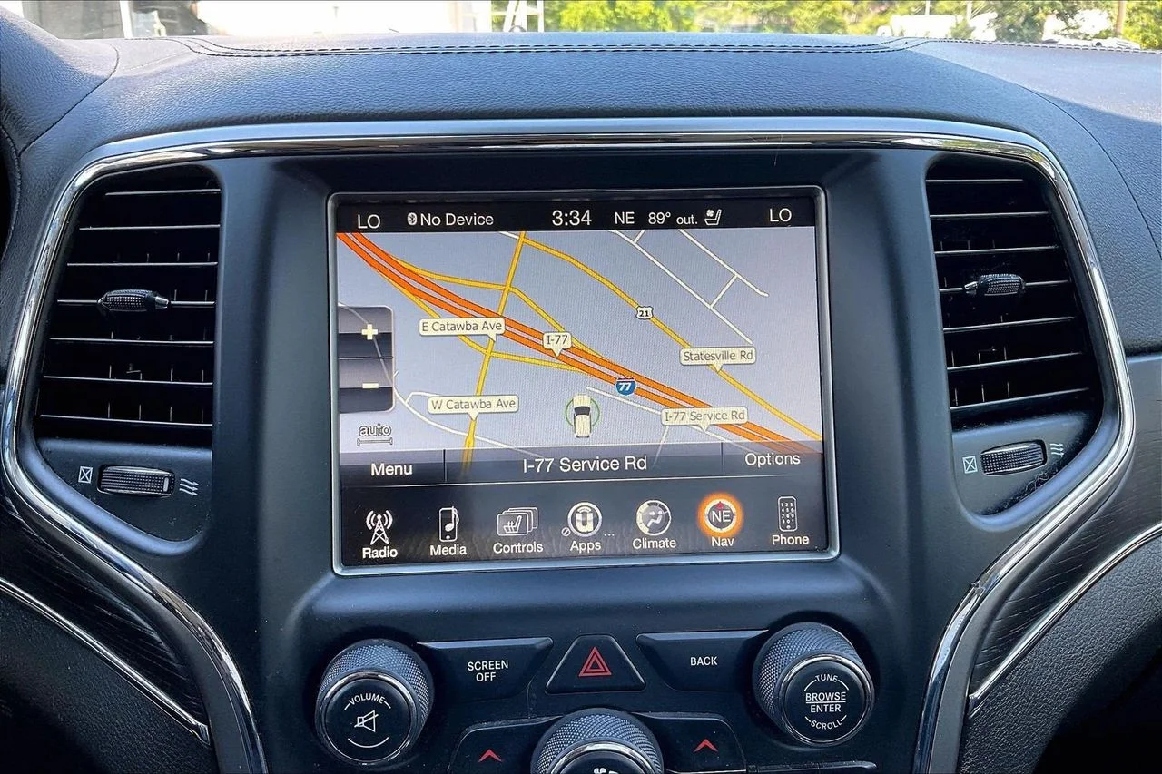 Certified Used 2017 Gray Jeep Summit image 14