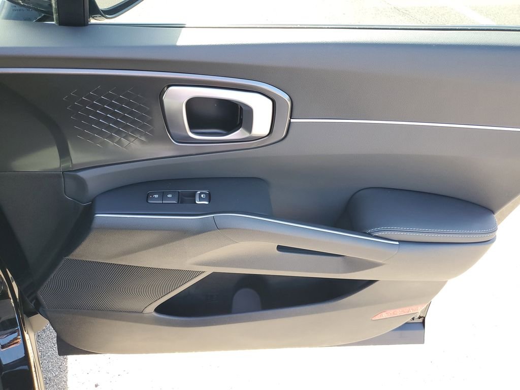 2026 Kia Sorento EX - Photo 10