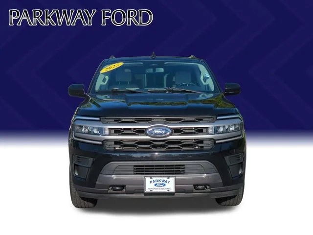 Used 2022 Black Ford XLT image 8