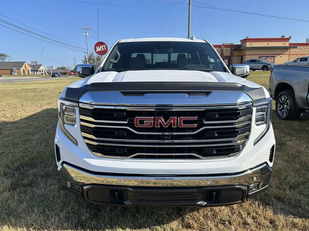 New 2026 Summit White GMC SLT image 9