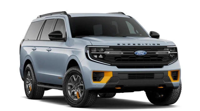 New 2027 Glacier Gray Metallic Tri-Coat Ford Tremor® image 4