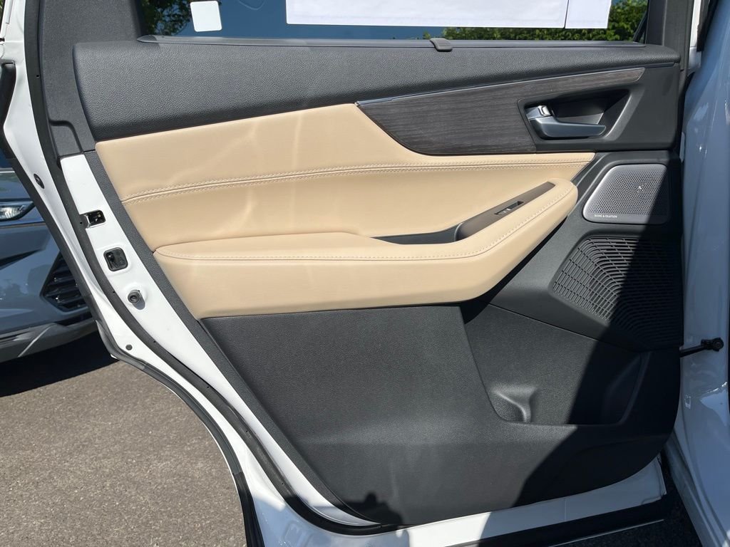 New 2026 Platinum White Pearl Acura Advance Package image 12