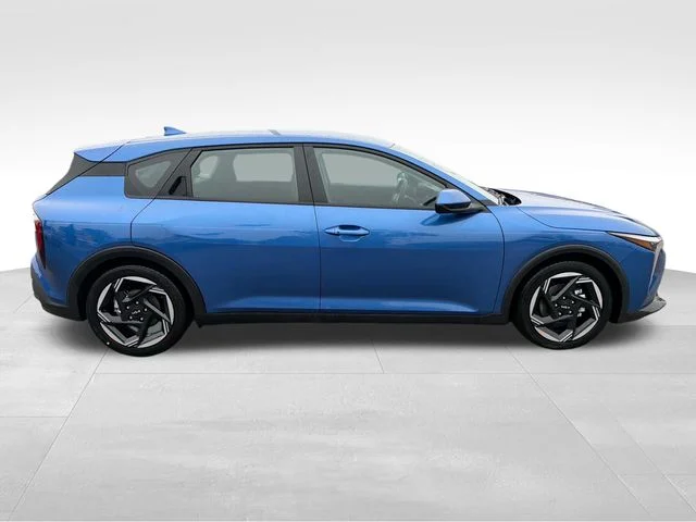 New 2026 Wave Blue Kia EX image 8