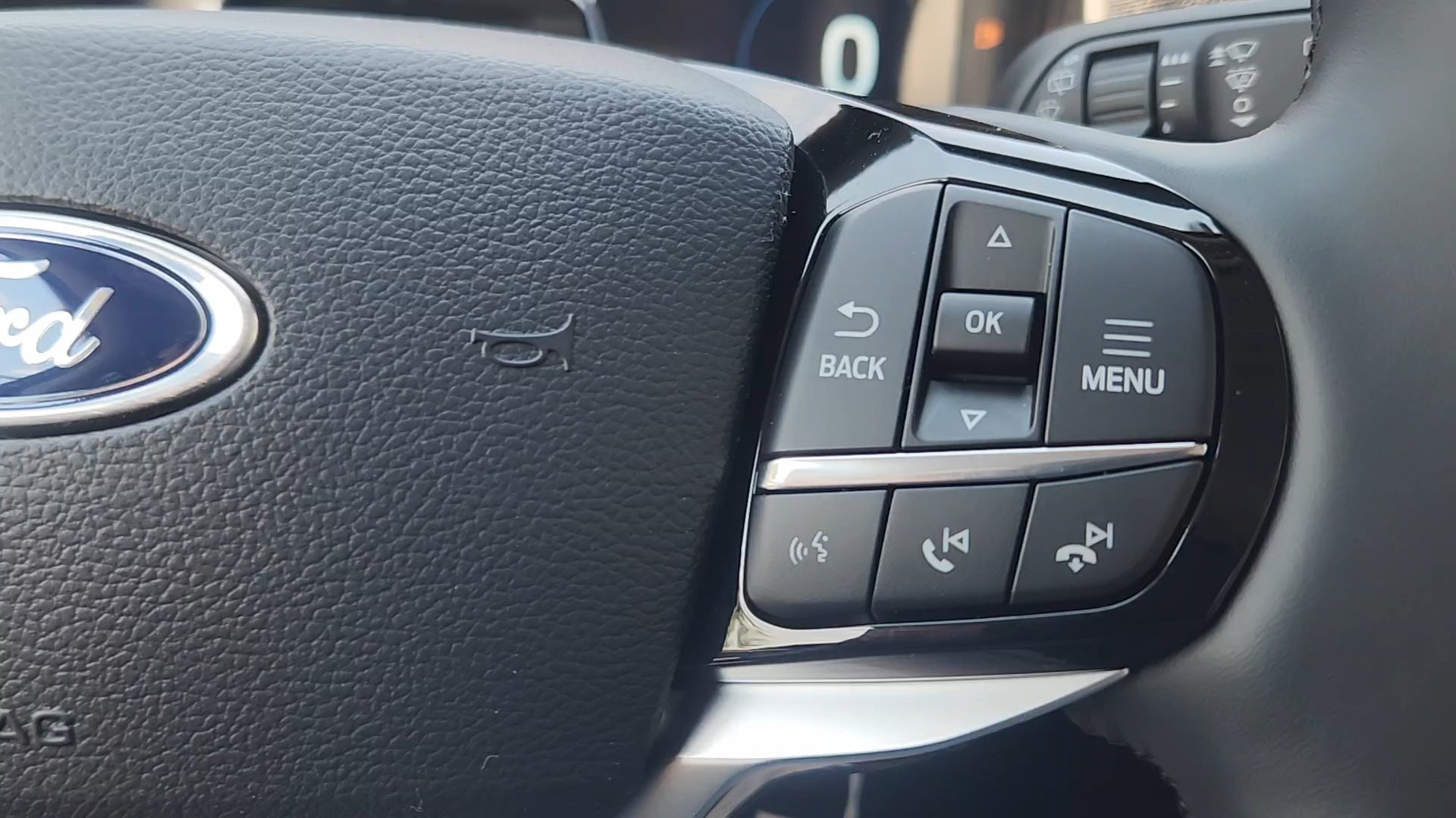 New 2026 Carbonized Gray Metallic Ford Platinum image 13