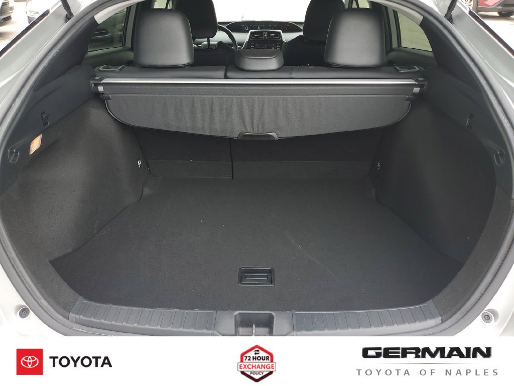 Certified Used 2022 Silver Toyota XLE image 23