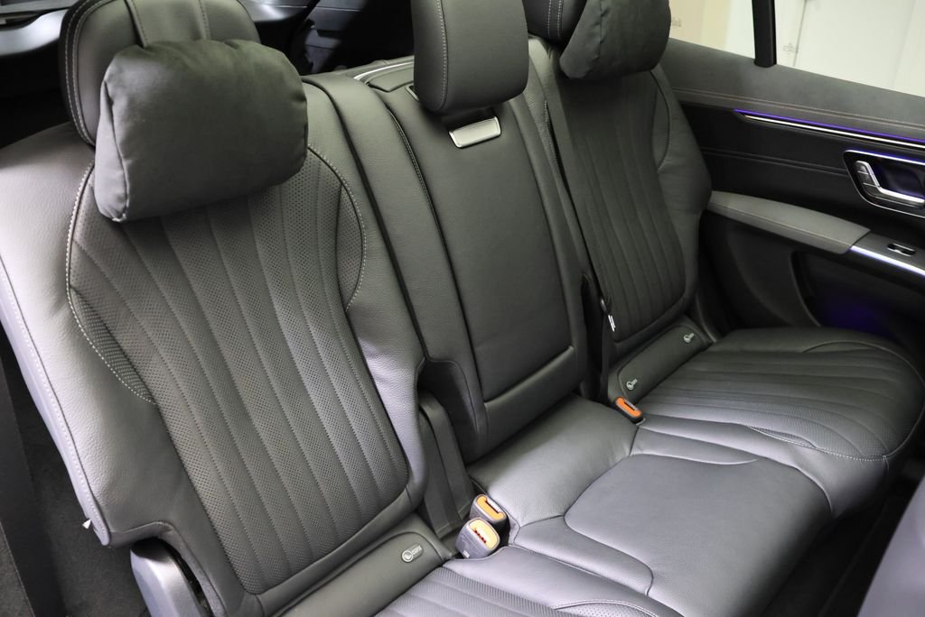 New 2026 Black Mercedes-Benz 400 image 53
