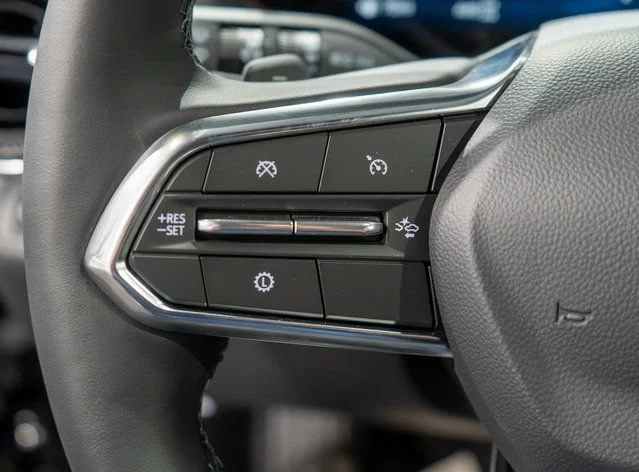 2027 Chevrolet Equinox LT - Photo 17