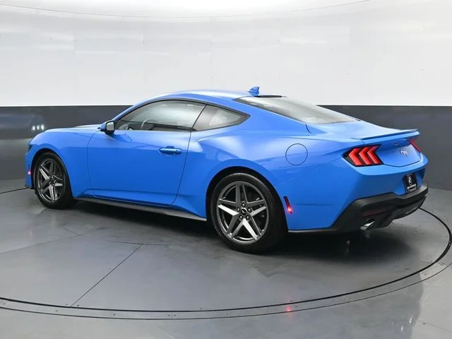 Used 2025 Blue Ford EcoBoost Premium image 6