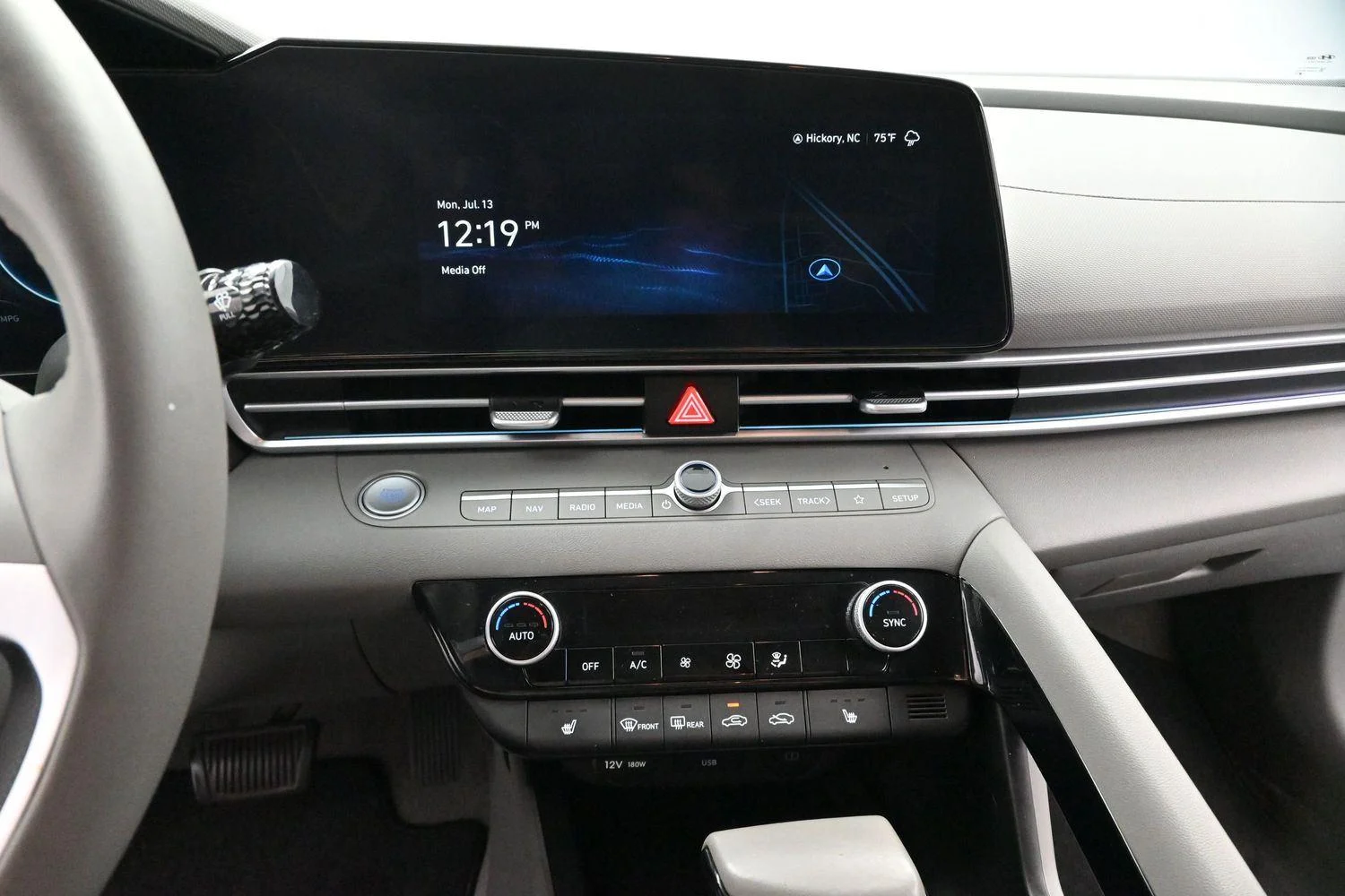 Used 2024 Ecotronic Gray Hyundai SEL image 19